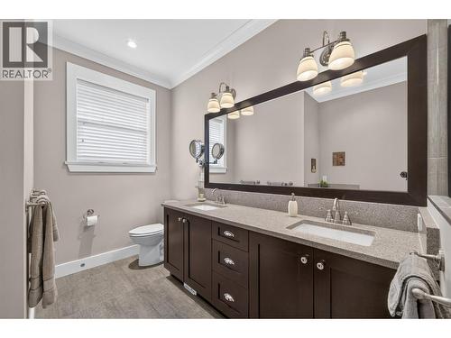 4119 Galligan Road Unit# 12, Eagle Bay, BC - Indoor Photo Showing Bathroom