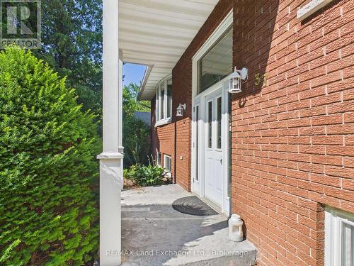 37 Albert Road, Kincardine, ON - Outdoor With Exterior