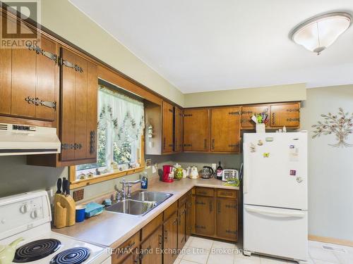 37 Albert Road, Kincardine, ON - Indoor Photo Showing Kitchen With Double Sink