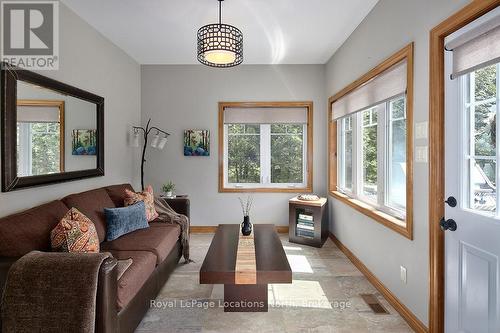 166 Sunset Boulevard, Blue Mountains, ON - Indoor