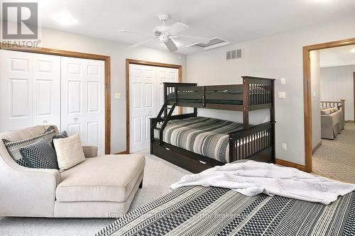 166 Sunset Boulevard, Blue Mountains, ON - Indoor Photo Showing Bedroom