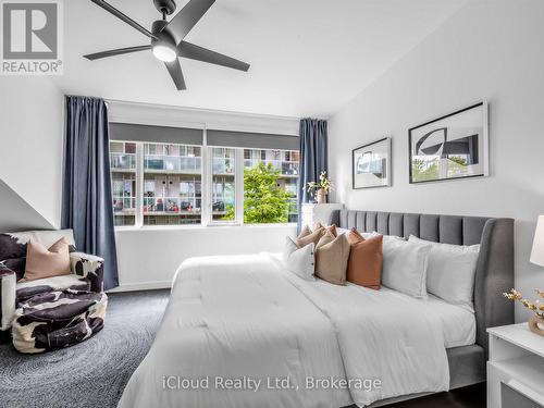 244 - 201 Carlaw Avenue, Toronto, ON - Indoor Photo Showing Bedroom