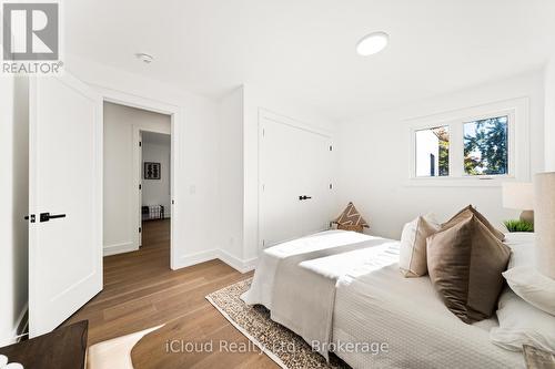 1140 Ogden Avenue, Mississauga, ON - Indoor Photo Showing Bedroom