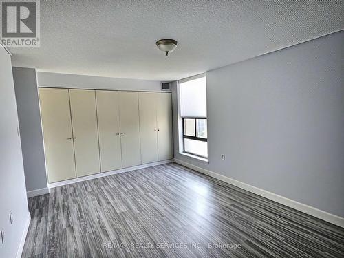 1812 - 18 Knightsbridge Road, Brampton, ON - Indoor Photo Showing Other Room