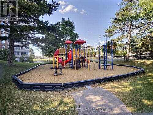 1812 - 18 Knightsbridge Road, Brampton, ON - Outdoor