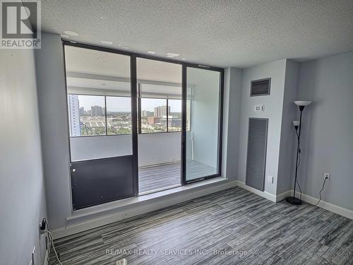 1812 - 18 Knightsbridge Road, Brampton, ON -  Photo Showing Other Room