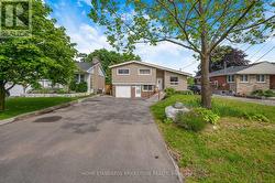 72 MOUNTAIN AVENUE N  Hamilton, ON L8G 3P5