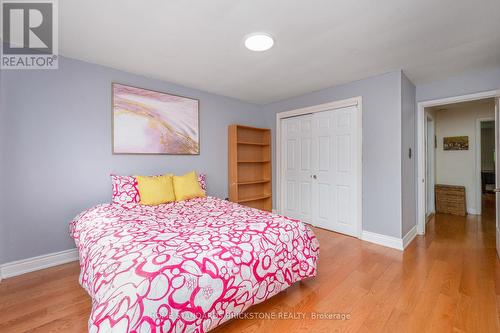 72 Mountain Avenue N, Hamilton, ON - Indoor Photo Showing Bedroom