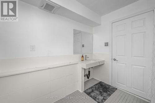 72 Mountain Avenue N, Hamilton, ON - Indoor Photo Showing Other Room
