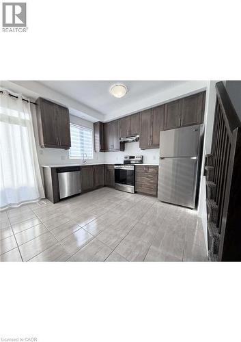 30 Times Square Boulevard Unit# 62, Hamilton, ON - Indoor Photo Showing Kitchen
