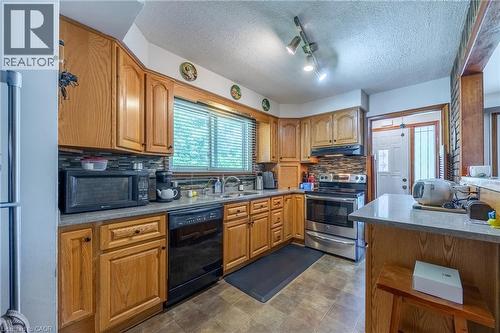 78 Parker Drive, Simcoe, ON - Indoor Photo Showing Kitchen