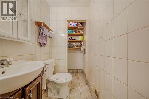 Main House - 1374 5Th Concession Road W, Flamborough, ON - Indoor Photo Showing Bathroom