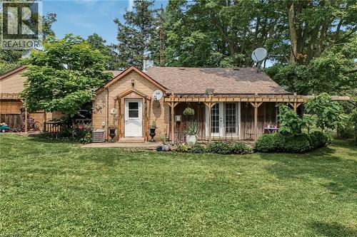 1374 5Th Concession Road W, Flamborough, ON - Outdoor With Deck Patio Veranda