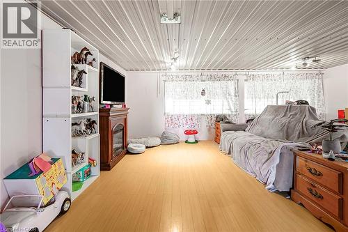 Apartment - 1374 5Th Concession Road W, Flamborough, ON - Indoor