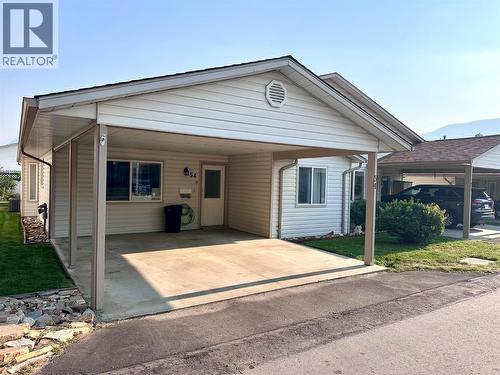 2210 COLUMBIA Avenue Unit# 54  Castlegar, BC V1N 2X1