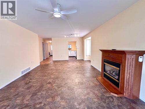 2210 Columbia Avenue Unit# 54, Castlegar, BC - Indoor With Fireplace