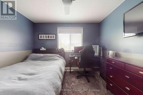 1190 Silverfox Drive, London North (North S), ON - Indoor Photo Showing Bedroom