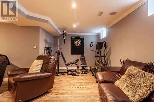 1190 Silverfox Drive, London North (North S), ON - Indoor