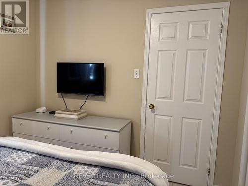 214 Birch Street S, Timmins (Ts - Se), ON - Indoor Photo Showing Bedroom