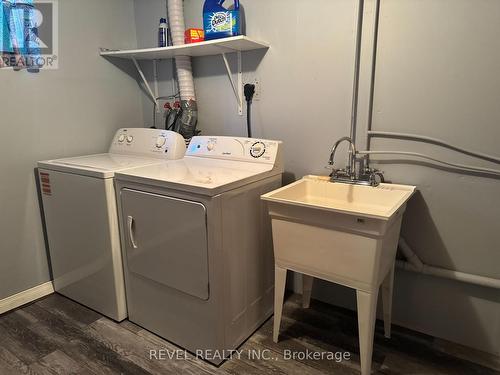 214 Birch Street S, Timmins (Ts - Se), ON - Indoor Photo Showing Laundry Room