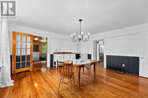 233 Catherine Street, Pembroke, ON - Indoor