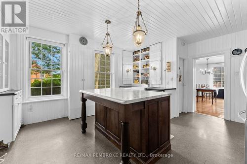233 Catherine Street, Pembroke, ON - Indoor