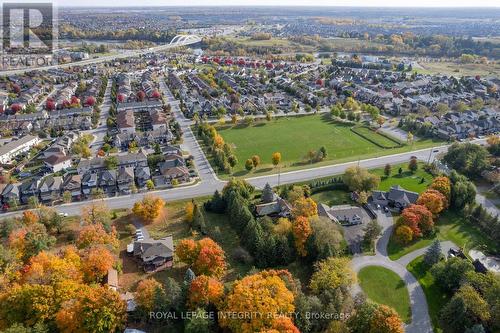 18 Howard Court, Ottawa, ON 