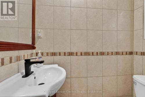44 Lean Drive, North Kawartha, ON - Indoor Photo Showing Bathroom