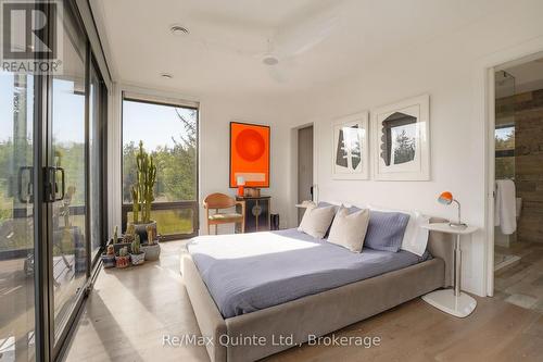 446 Fish Lake Road, Prince Edward County (Sophiasburgh), ON - Indoor Photo Showing Bedroom