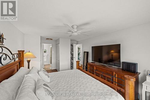 1001 - 960 Teron Road, Ottawa, ON - Indoor Photo Showing Bedroom