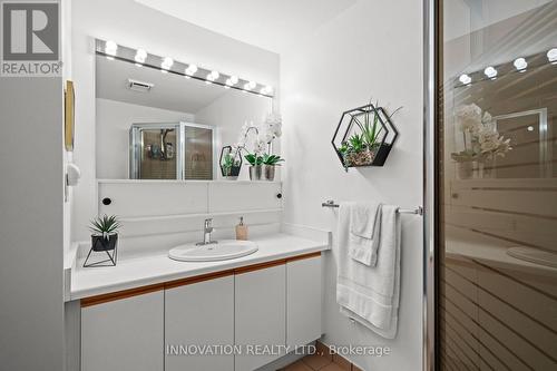 1001 - 960 Teron Road, Ottawa, ON - Indoor Photo Showing Bathroom