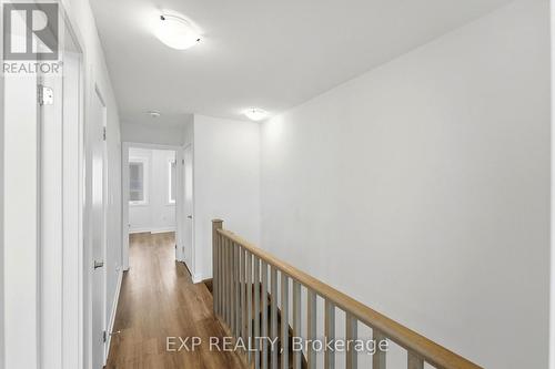 19 Markle Crescent, Hamilton (Ancaster), ON - Indoor Photo Showing Other Room