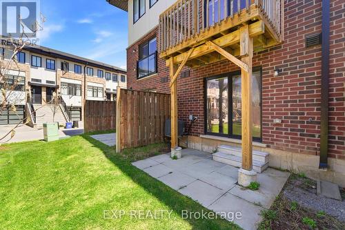 19 Markle Crescent, Hamilton (Ancaster), ON - Outdoor