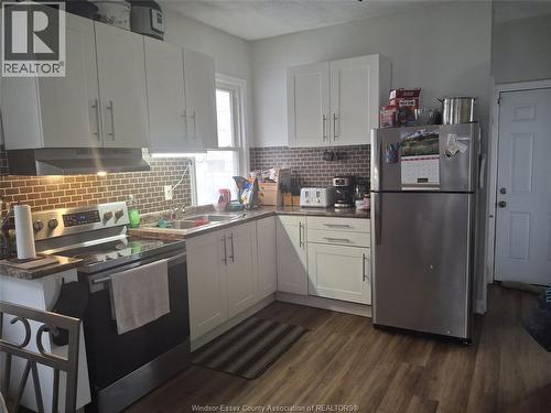 1187 Lincoln Road, Windsor, ON - Indoor Photo Showing Kitchen With Double Sink