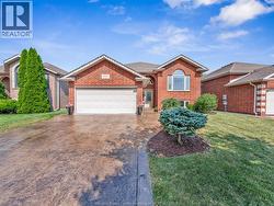 952 BANWELL Windsor, ON N8P 1J2
