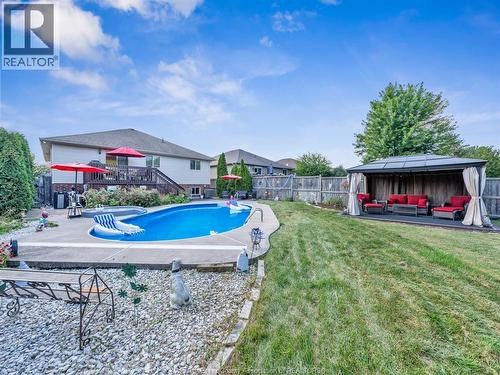 952 Banwell, Windsor, ON - Outdoor With In Ground Pool With Deck Patio Veranda