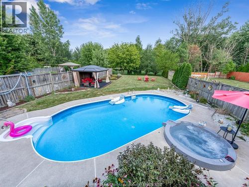 952 Banwell, Windsor, ON - Outdoor With In Ground Pool With Deck Patio Veranda With Backyard