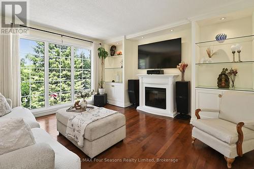 2756 Concession Rd 5, Adjala-Tosorontio, ON - Indoor Photo Showing Living Room With Fireplace