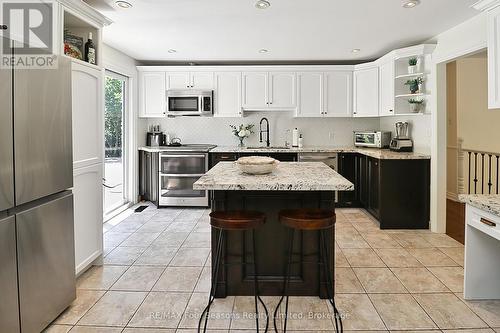 2756 Concession Rd 5, Adjala-Tosorontio, ON - Indoor Photo Showing Kitchen With Upgraded Kitchen