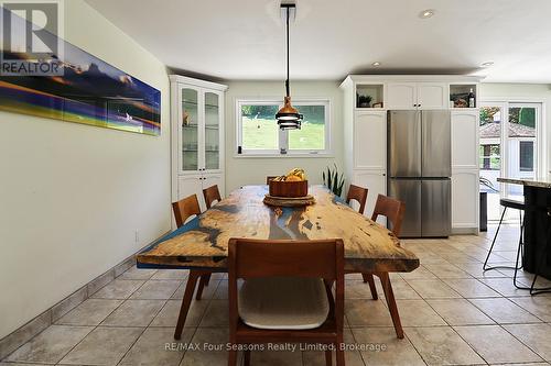 2756 Concession Rd 5, Adjala-Tosorontio, ON - Indoor Photo Showing Dining Room