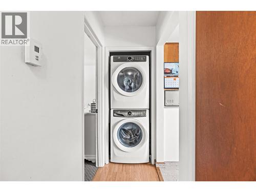 1603 43Rd Avenue, Vernon, BC - Indoor Photo Showing Laundry Room