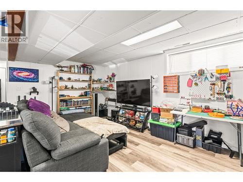 1603 43Rd Avenue, Vernon, BC - Indoor