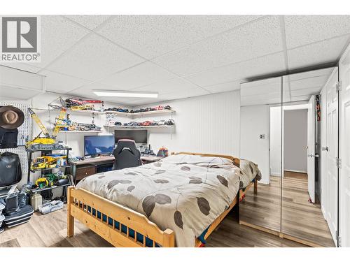 1603 43Rd Avenue, Vernon, BC - Indoor Photo Showing Bedroom