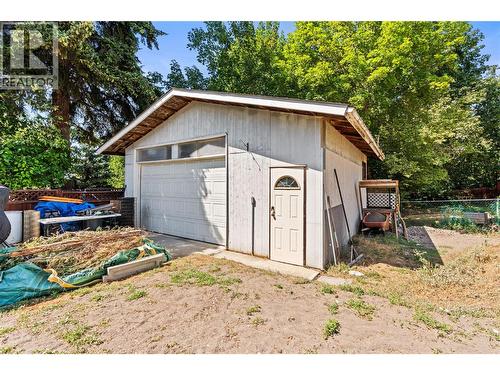 Workshop. Wired 220V - 1603 43Rd Avenue, Vernon, BC - Outdoor With Exterior