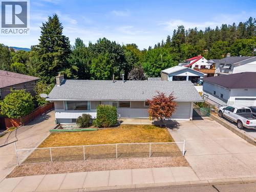 Separate drive ways. - 1603 43Rd Avenue, Vernon, BC - Outdoor