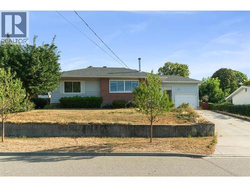 2004 29th Crescent Crescent  Vernon, BC V1T 1Y5