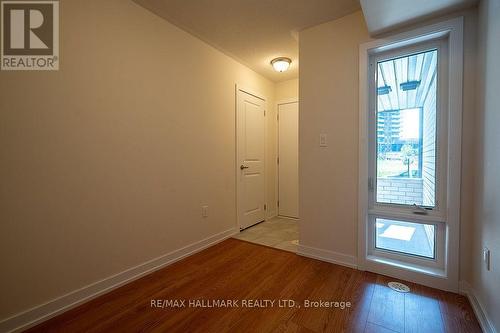 12 Dandara Gate Se, Vaughan, ON - Indoor Photo Showing Other Room