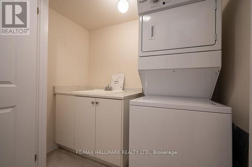 12 Dandara Gate Se, Vaughan, ON - Indoor Photo Showing Laundry Room