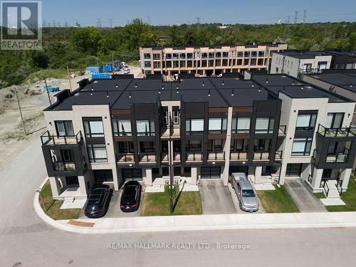 12 Dandara Gate Se, Vaughan, ON - 