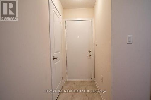 12 Dandara Gate Se, Vaughan, ON - Indoor Photo Showing Other Room